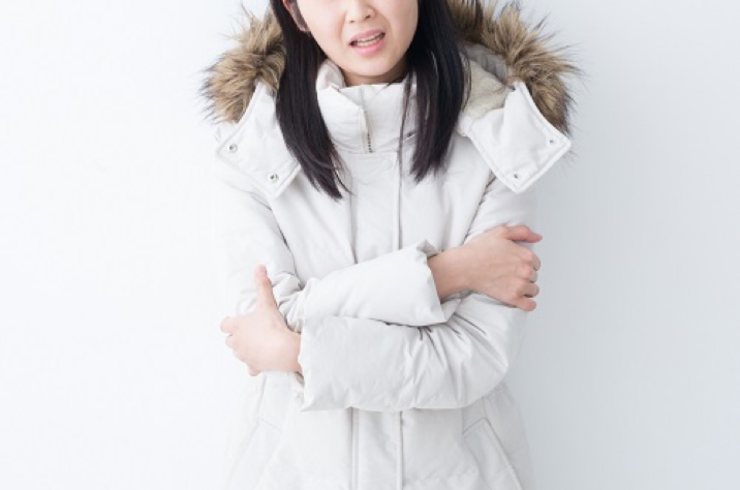 茅ヶ崎駅徒歩４分のチガサキ整骨院が肩の痛み、肩こりに効果的な肩のストレッチ（その①）を解説。長引く肩の痛み、肩こり、五十肩の痛みでお困りの方はご相談も受け付けております。